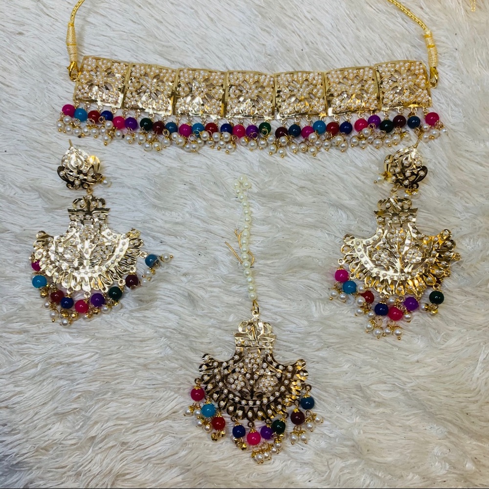 NWOT Multicolored Indian Jewelry Set